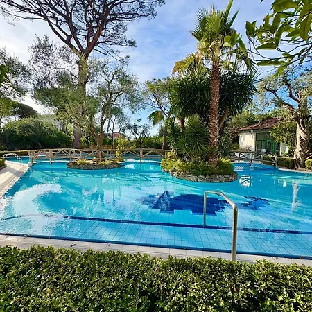 Casa Mar - In The Heart Of *
